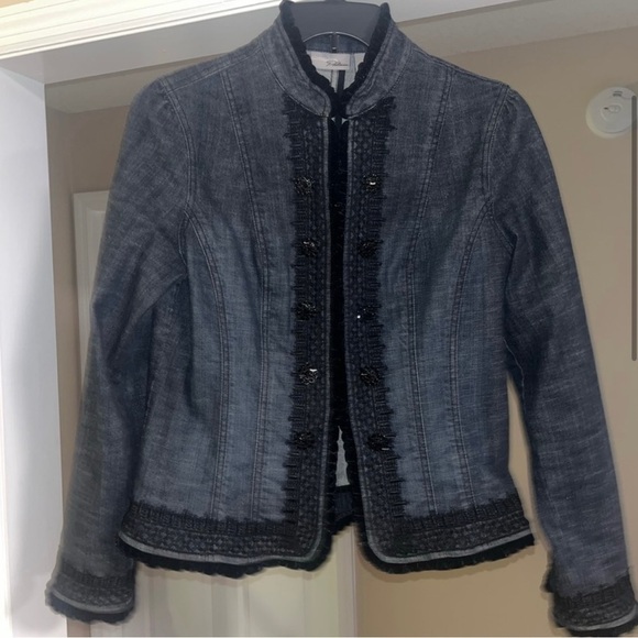 Beautiful 💙 CHICOS Platinum Jacket - Medium - Picture 3 of 14